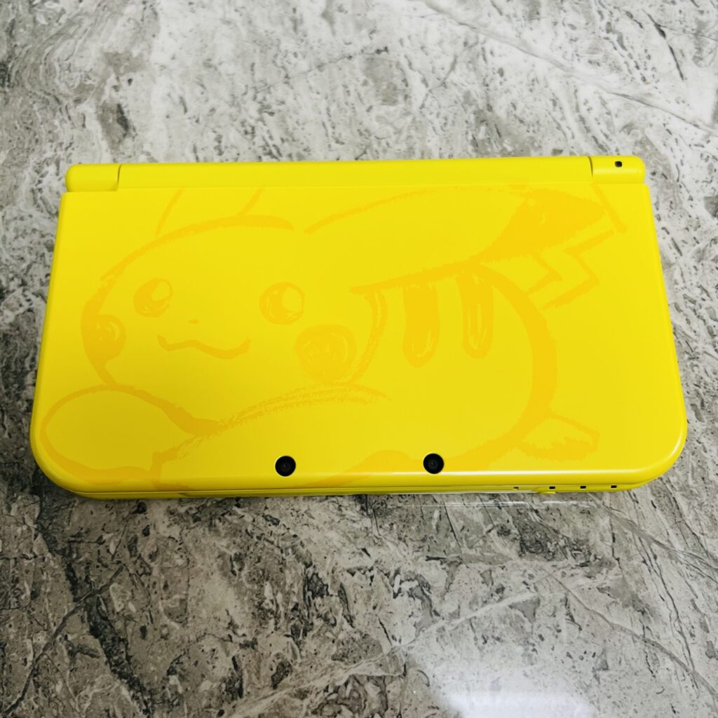 Newニンテンドー3DS LL ピカチュウ【イエロー】の買取品
